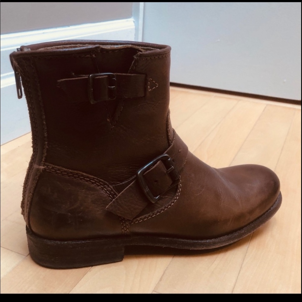 Frye ankle boots Size 7